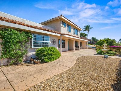 330 Skyline Dr