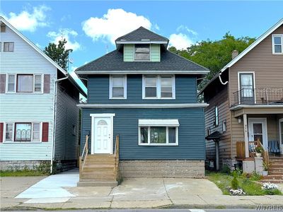 874 Hertel Ave