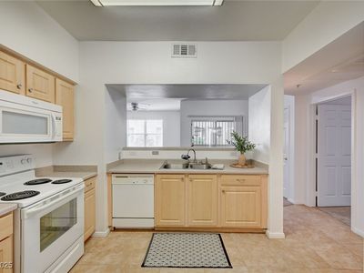 6955 N Durango Dr UNIT 1093