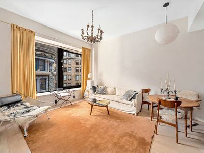 75 Wall St APT 19G