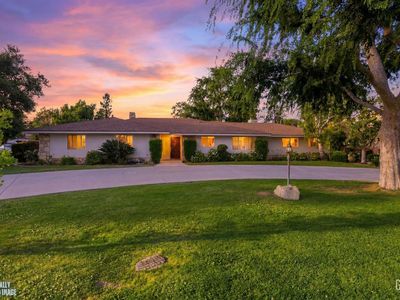 1109 Panorama Dr