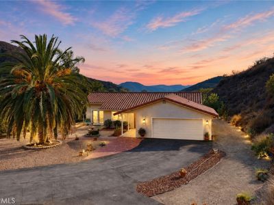 45251 La Cruz Dr