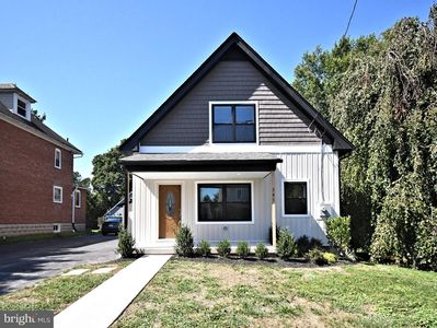 341 Laurelwood Rd