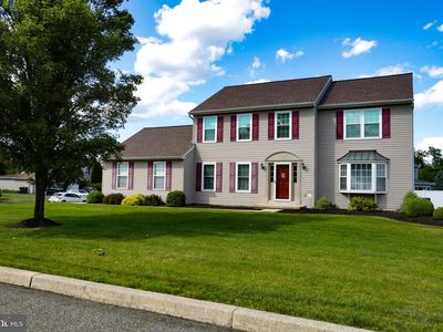102 Noble Ln