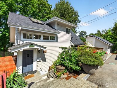 917 N Park Drive