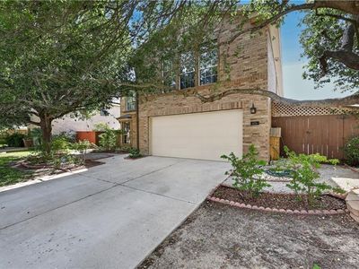 606 Barton Dr