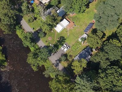 27 Shore Dr