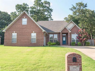 1512 Sullivan Cir
