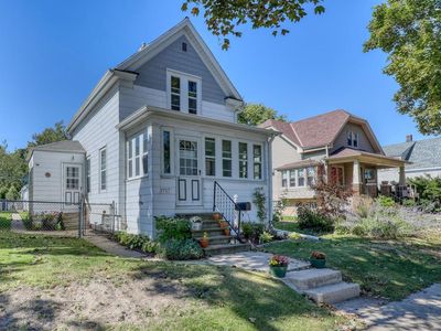 3717 South Kansas AVENUE