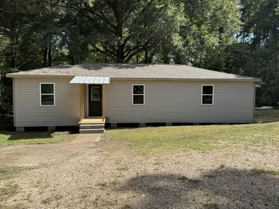 1102 W Hawthorne Rd