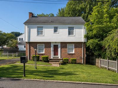 317 Spring Ave