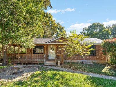 527 Ginkgo Dr