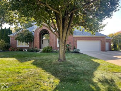 Property at 1607 Corniche Dr, Zionsville, IN