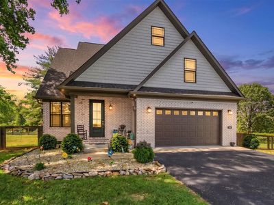 205 Dew Drop Dr