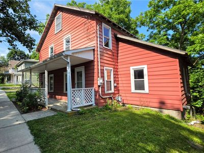 325 Hector St