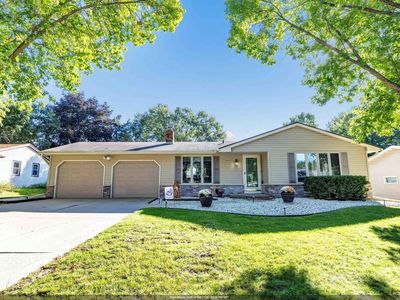 863 Venus Dr