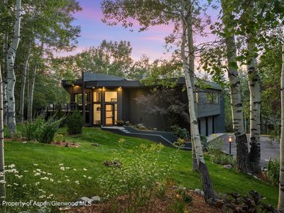233 Stellar Ln
