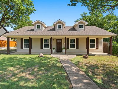 1000 W White Ave