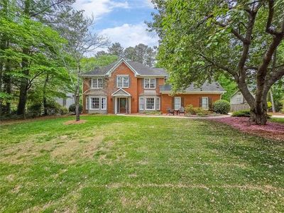 897 Fairwood Way NW