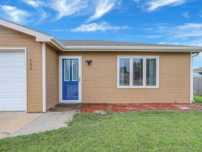 400 Palomino Ln