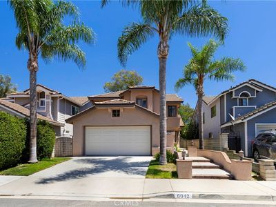 6042 Crestmont Dr
