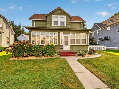26 N Governor St