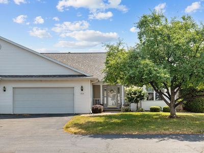Property at 1513 Dickenson Ct, Neenah, WI