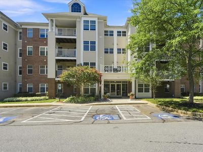 4550 Chaucer Way Unit 102
