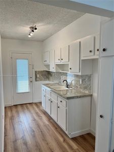 55 NW 204th St APT 20