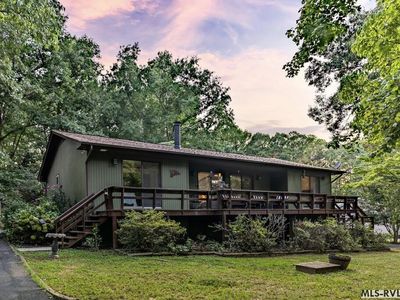 237 Parkway Dr