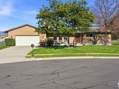 515 E 10695 S