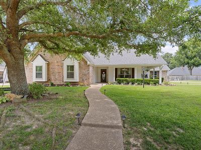 7001 Forest Oak Dr