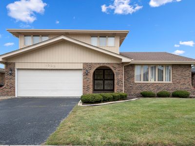1922 E 173rd Pl