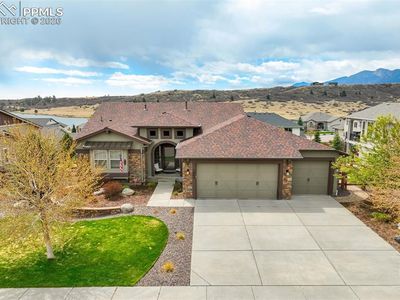 3069 Lakefront Dr