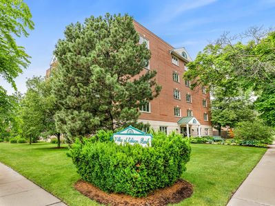 6800 N Harlem Ave APT 501