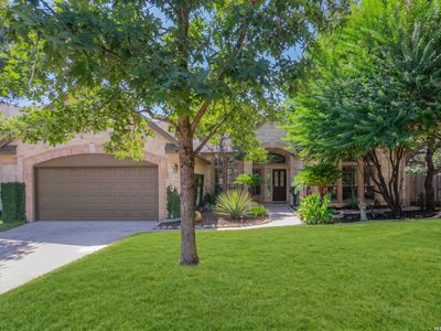 1719 Sandringham