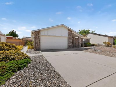 6428 Gambel Quail Rd NE