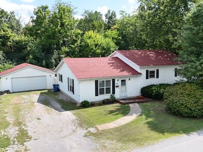 204 W Parrish St