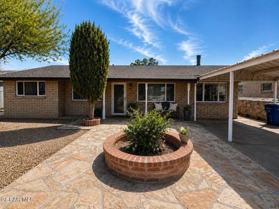 7116 Orange Tree Ln