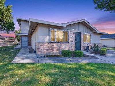 440 E Bianchi Rd APT 2