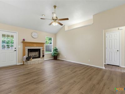 4210 Ledgestone Dr