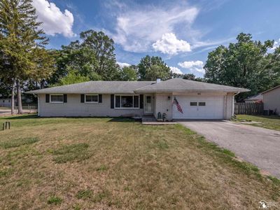 1021 Hackman Dr