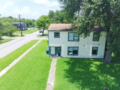 1138 4th Ave N