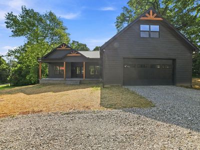 117 Nall Ave