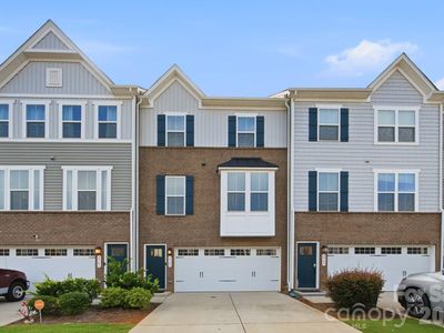2543 Grantham Place Dr