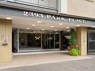 2393 SW Park Pl Unit 112