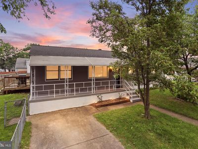 205 Hollywood Ct