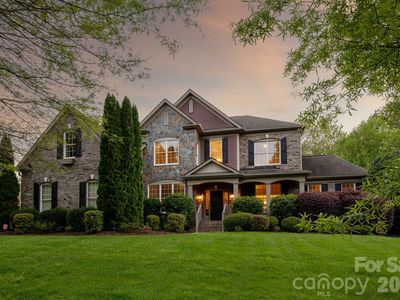 6017 Autumn Blossom Ln