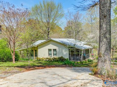 154 Scenic Dr