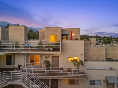 2905 Montrose Ave APT 610